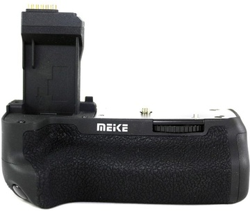 Meike BG-E18