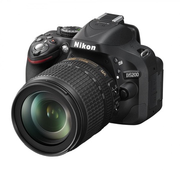 Nikon D5200 Kit (18-105mm VR)