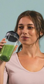 NINJA 700W Slim Blender & Smoothie Maker QB3001EUS