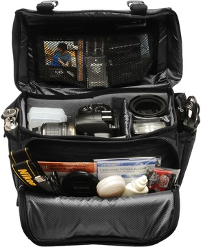 Nikon Deluxe Digital SLR Camera Case (Black)