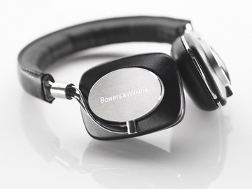 Bowers & Wilkins P5 Black