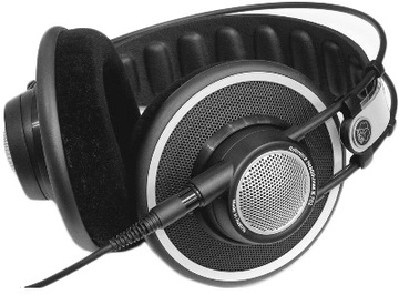 AKG K702