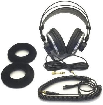 AKG K271 MKII