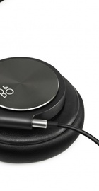 Bang&Olufsen BeoPlay H6 Black