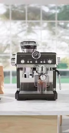 Delonghi La Specialista Opera EC 9555.BK
