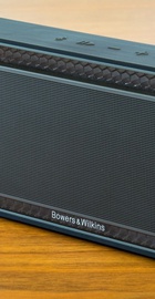 Bowers & Wilkins T7 Black