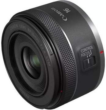 Canon RF 16 mm f/2.8 STM