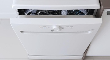 Indesit DFE 1B19 14