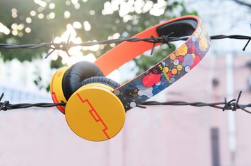 Sol Republic Tracks Deadmau5