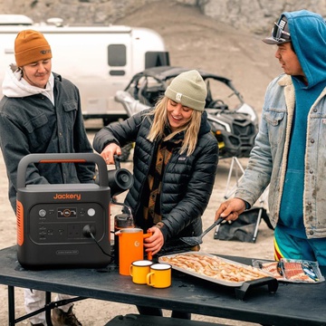 Jackery Explorer 2000 V2