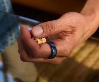 Oura Ring 4 Ceramic Midnight Size 14 (JZ90-57455-14)