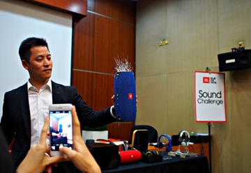 JBL Xtreme Black
