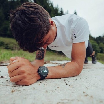 Suunto Race All Black (SS050929000)