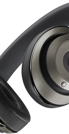 Beats By Dr. Dre Studio 2 Over-Ear Titanium (MHAD2)