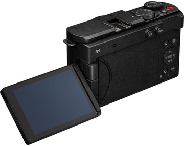 Panasonic Lumix DC-S9 Jet Black Body (DC-S9E-K)