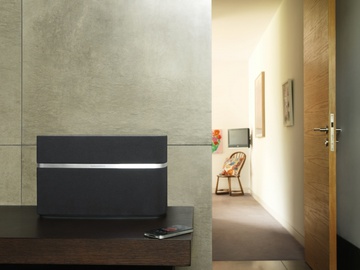 Bowers & Wilkins A7