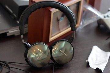 Audio-Technica ATH-ES700