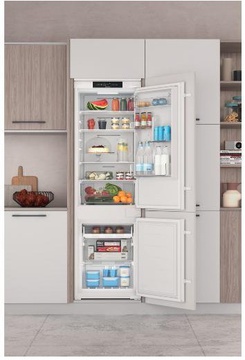 Indesit INC18 T311
