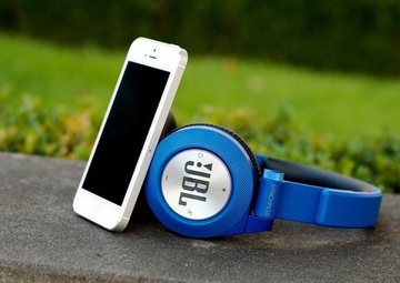 JBL E40BT Blue