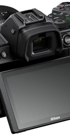 Nikon Z5 kit (24-50mm)  (VOA040K001)