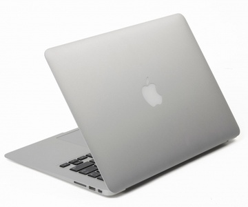 Apple MacBook Air 13" (MD761)