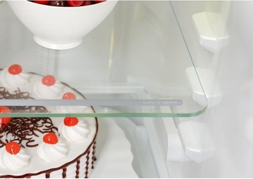Candy CCE4T620EWU