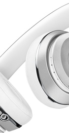 Beats Solo3 Wireless On-Ear Headphones Silver (MNEQ2)
