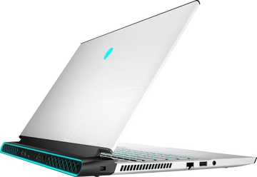 Alienware m17 R4 (AWM17R4-7696WHT-PUS)