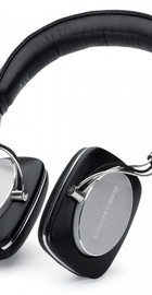 Bowers & Wilkins P5 Black