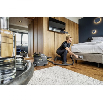Karcher Puzzi 8/1 (1.100-240.0)