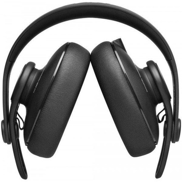 AKG K361