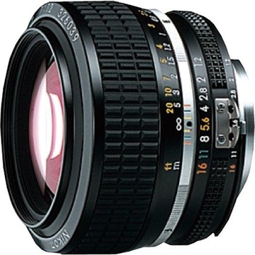 Nikon MF 50mm f/1,2 AIS