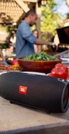 JBL Xtreme Black