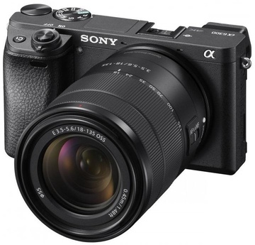Sony Alpha A6300 kit (18-135mm) Black