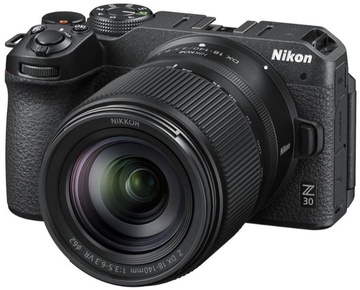 Nikon Z30 kit 18-140mm f/3.5-6.3 VR (VOA110K003)