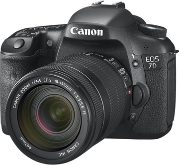 Canon EOS 7D kit (18-135mm)EF-S IS (9128B163)