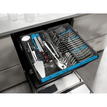 Electrolux EEM74320L