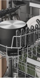 Hotpoint-Ariston HM7 42 L