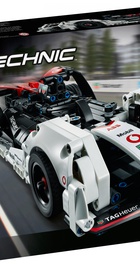 LEGO Technic Formula Porsche X Electric (42137)