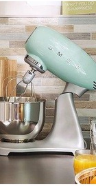 SMEG SMF02CREU