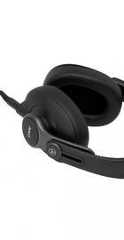 AKG K371