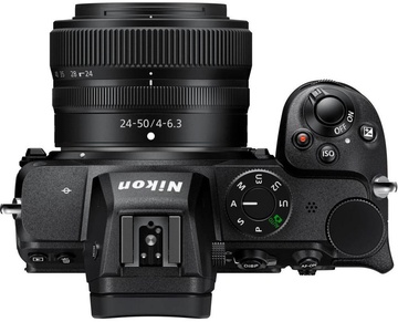 Nikon Z5 kit (24-50mm)  (VOA040K001)