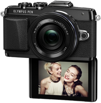 Olympus PEN E-PL7 kit (14-42) Pancake Zoom Black