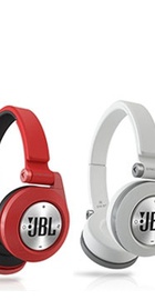JBL E40BT Black