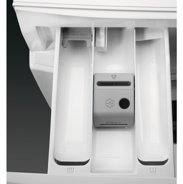 AEG L8FEC68SR