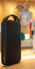 Bang&Olufsen BeoPlay A2 Black