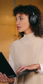 Bowers & Wilkins PX8 Black