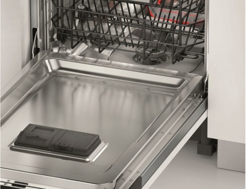 Whirlpool WSIC 3M27 C