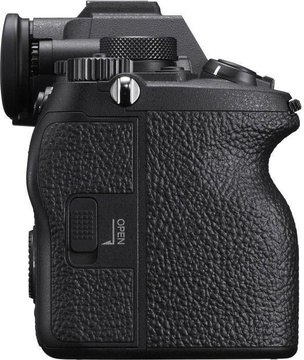 Sony Alpha A7 IV kit (28-70mm) OSS II (ILCE7M4MB)