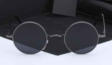 R. Bcollection Stimpank Round Sunglasses Woman (Black Frame, Grey Lenses)